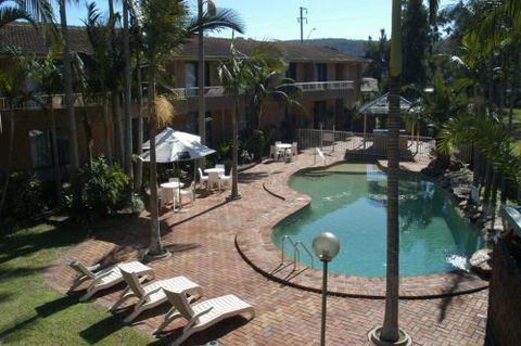 Gosford Rsl Club & Galaxy Motel - West Gosford - Accommodation Brunswick Heads 1