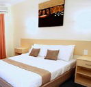 Emerald Maraboon Motor Inn - Accommodation Brunswick Heads