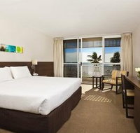 Mercure Hotel Harbourside Cairns - Accommodation Brunswick Heads