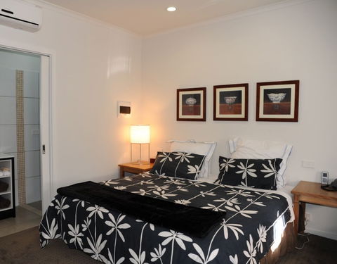 Norwood House Motel & Reception Centre - Accommodation Brunswick Heads 2