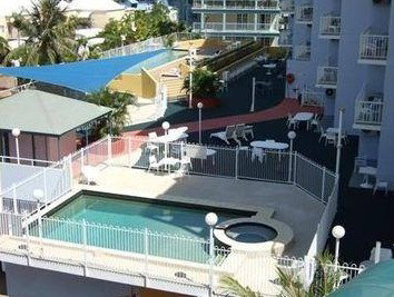Cullen Bay NT Accommodation Brunswick Heads