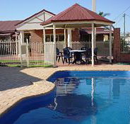 Roma Mid Town Motor Inn - Accommodation Brunswick Heads