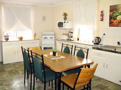 Executive Holiday Rental - Accommodation Brunswick Heads 4
