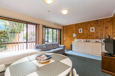 Beachside Accommodation Torquay - Accommodation Brunswick Heads 2