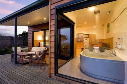 Coastal View Cabins - Accommodation Brunswick Heads 0
