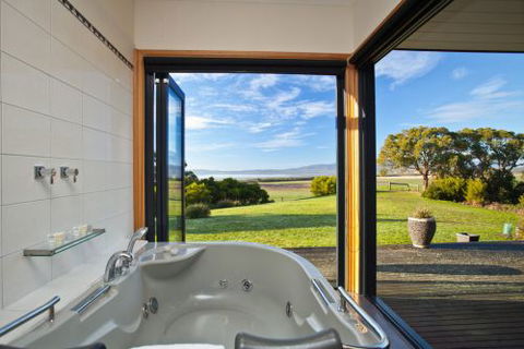 Coastal View Cabins - Accommodation Brunswick Heads 1