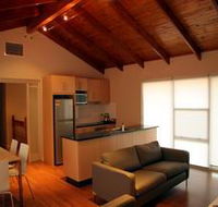 Ethelton Serviced Apartments - Accommodation Brunswick Heads