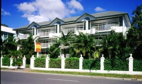 Costa Royale Trinity Beach  - Accommodation Brunswick Heads 0
