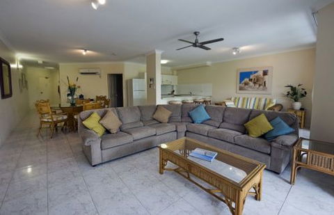 Costa Royale Trinity Beach  - Accommodation Brunswick Heads 1