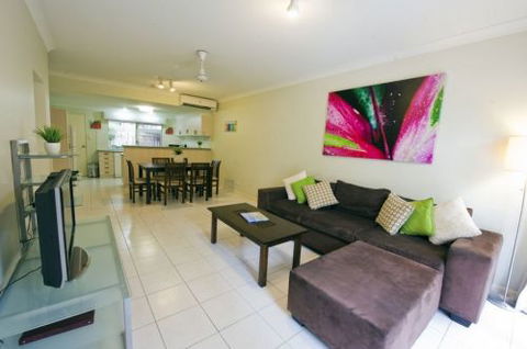 Costa Royale Trinity Beach  - Accommodation Brunswick Heads 5