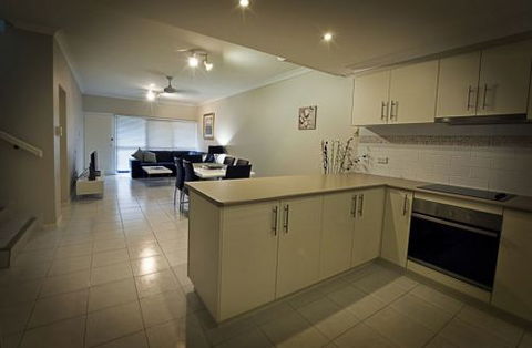 Costa Royale Trinity Beach  - Accommodation Brunswick Heads 6