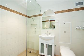 Newcastle East NSW Accommodation Brunswick Heads