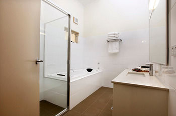 Harrigan's Irish Pub & Accommodation - Accommodation Brunswick Heads 10