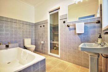 Dolphin Sands - Accommodation Brunswick Heads 5