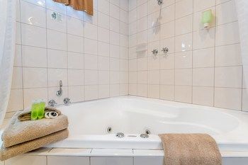 Best Western Melbourne's Princes Park Motor Inn - Accommodation Brunswick Heads 33