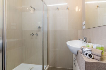 Best Western Melbourne's Princes Park Motor Inn - Accommodation Brunswick Heads 43