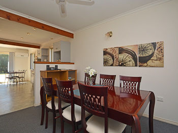 Madigan Wine Country Cottages - Accommodation Brunswick Heads 65