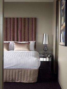 Art Series-The Blackman - Accommodation Brunswick Heads 13
