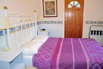 Georgian Court Bed & Breakfast - Accommodation Brunswick Heads 0