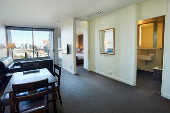 City Edge Serviced Apartments East Melbourne - Accommodation Brunswick Heads 18