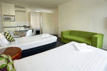 City Edge Serviced Apartments East Melbourne - Accommodation Brunswick Heads 34