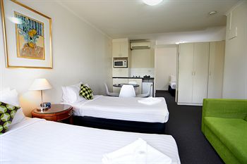 City Edge Serviced Apartments East Melbourne - Accommodation Brunswick Heads 39