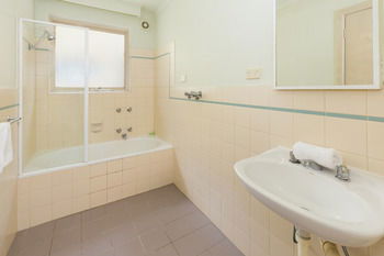 City Edge Serviced Apartments East Melbourne - Accommodation Brunswick Heads 47