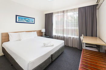 City Edge Serviced Apartments East Melbourne - Accommodation Brunswick Heads 48
