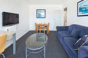 City Edge Serviced Apartments East Melbourne - Accommodation Brunswick Heads 60