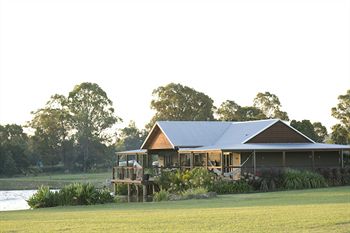 Lilies Luxury Retreats - Accommodation Brunswick Heads 8
