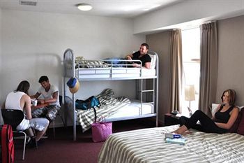 Habitat HQ - Hostel - Accommodation Brunswick Heads 5