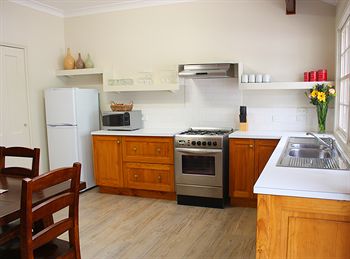 Pokolbin Village - Accommodation Brunswick Heads 2