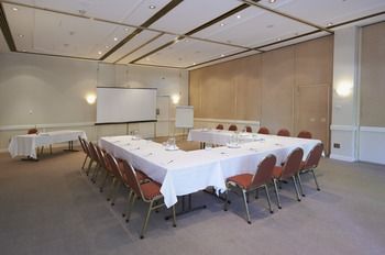 Waldorf Pennant Hills Apartment Hotel - Accommodation Brunswick Heads 12