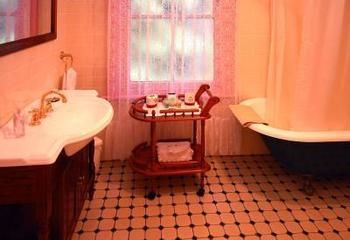 Chalet Blue Mountains - Accommodation Brunswick Heads 8