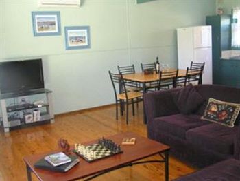 Paradise Bungalow - Accommodation Brunswick Heads 3