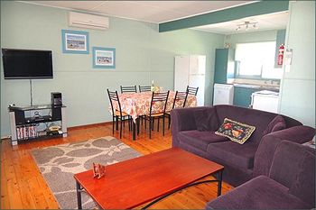 Paradise Bungalow - Accommodation Brunswick Heads 1