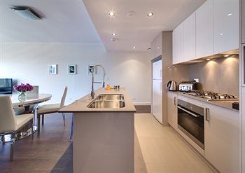 Zara Tower - Luxury Suites And Apartments - Accommodation Brunswick Heads 25