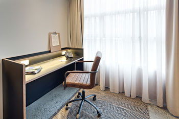 Zara Tower - Luxury Suites And Apartments - Accommodation Brunswick Heads 65