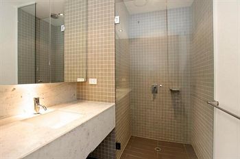 Astra Apartments - St Kilda Rd - Accommodation Brunswick Heads 6