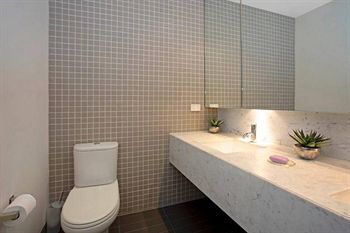 Astra Apartments - St Kilda Rd - Accommodation Brunswick Heads 9
