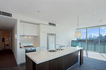 Astra Apartments - St Kilda Rd - Accommodation Brunswick Heads 13