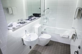 ADGE Boutique Apartment Hotel - Accommodation Brunswick Heads 13