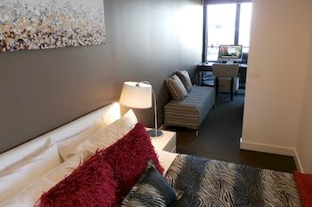 Aura On Flinders Serviced Apartments - Accommodation Brunswick Heads 4