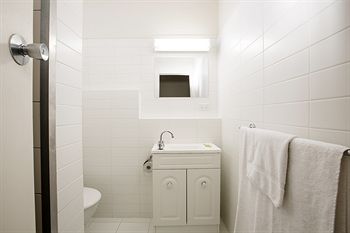 Meadow Inn Hotel-Motel - Accommodation Brunswick Heads 0