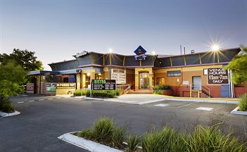Meadow Inn Hotel-Motel - Accommodation Brunswick Heads 2