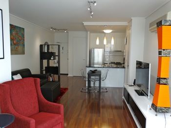 Alpha Apartments Melbourne - Accommodation Brunswick Heads 2