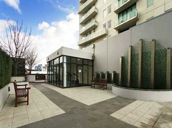 Alpha Apartments Melbourne - Accommodation Brunswick Heads 40