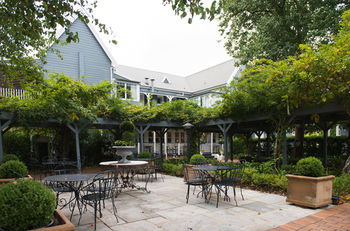 The Convent Hunter Valley - Accommodation Brunswick Heads 2