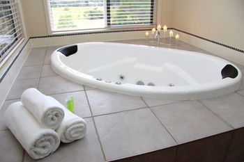 Yabbaloumba Retreat - Accommodation Brunswick Heads 7