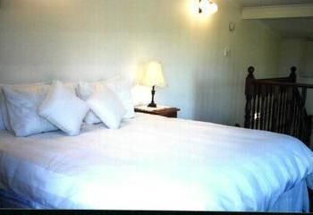 Hill Top Country Guest House - Accommodation Brunswick Heads 0